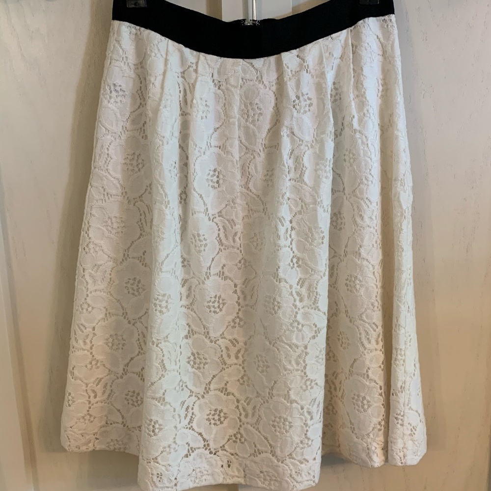 LOFT | White Lace Skirt